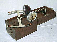 l_camera.jpg (18573 Byte)