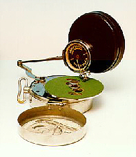 l_miki.jpg (34350 Byte)