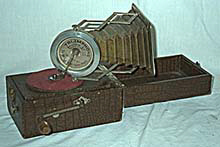 l_triump.jpg (19031 Byte)